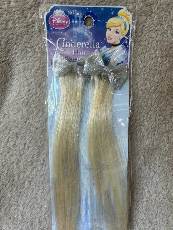Cinderella Disney Clip-In Hair Blonde Extensions with Silver Bows-Brand New - Picture 2 of 7